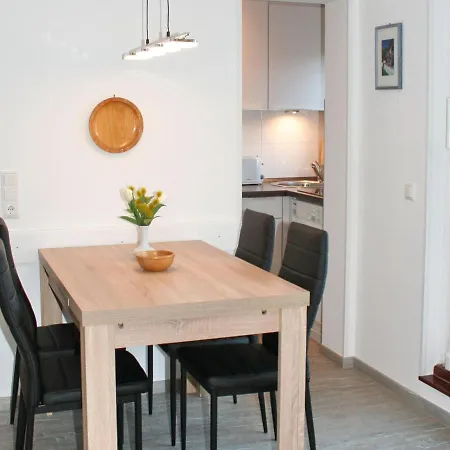 Апартаменты Haus-nordsee-whg-14 *